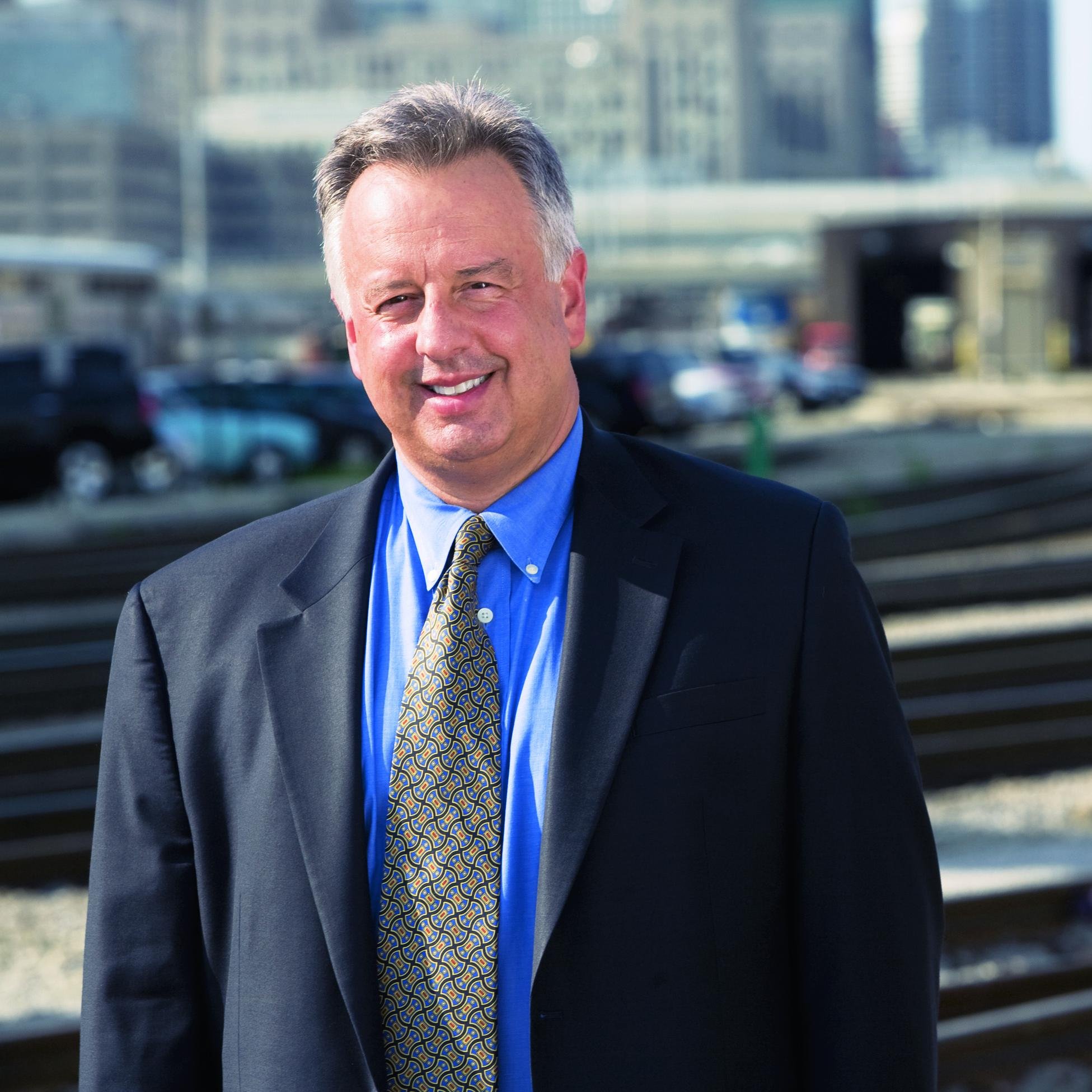 TrainCoston's profile picture. Dad, husband, son, brother, attorney, railroader, Wildcats, Sox, Hawks & Bulls fan.