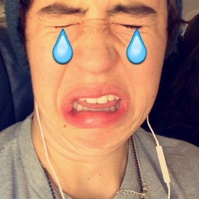 go follow @mattsforeign bc she gives you a free follow, be active and love you :)