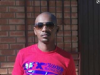 Hlonilebenya's profile picture. Sophisticated