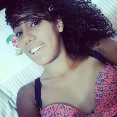 Hey Vacilao a P*ta que Você pegou nao vale nem a metade da princesa que voc traiu .   ✌
