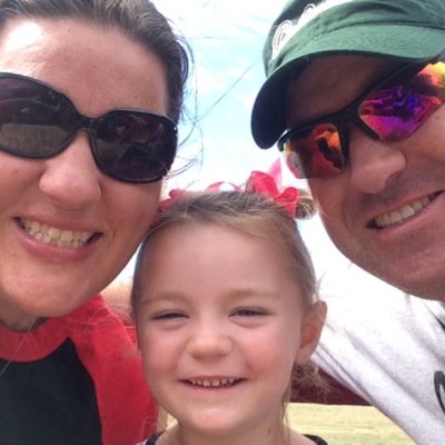 lisamreaves's profile picture. 