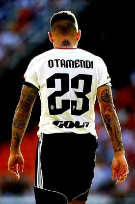 e aprendido que aqui o se lucha  o estas perdido.....valencianista,chovero y antimadridista