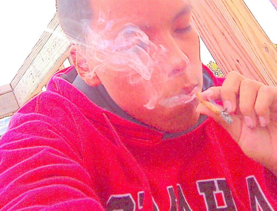 blowin hella trees.