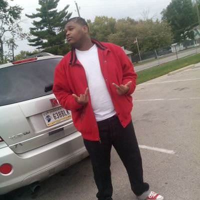 I keep it solid at all times NEVER fight over hoes they for errybody IMA get money regardless follow me ona gram @2trill_tonio & R.O.M J.DOUG