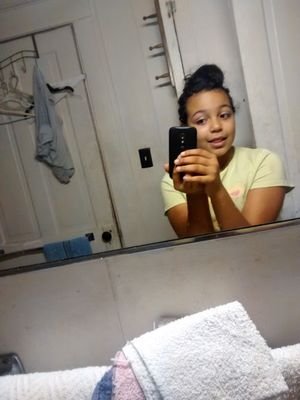 dont hate when u lovinn.i am a leader