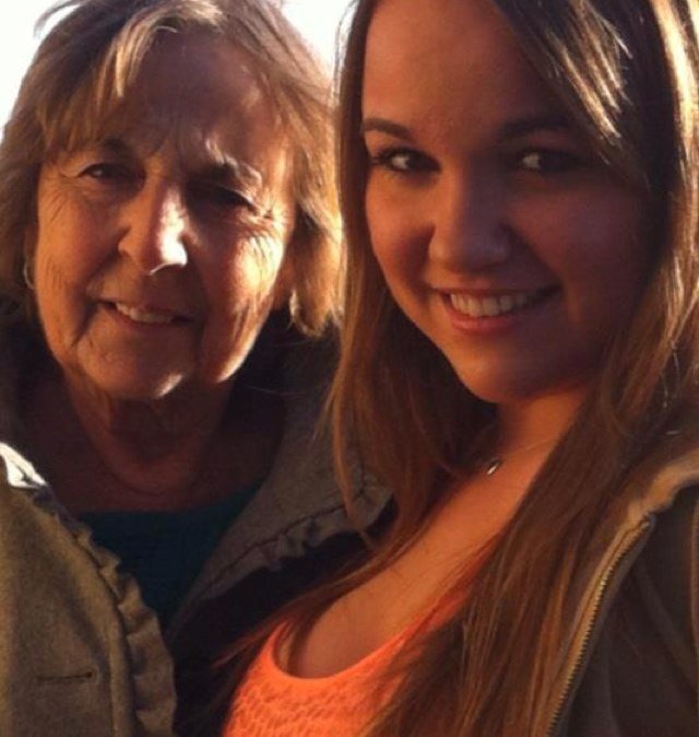 cheryllombana's profile picture. 