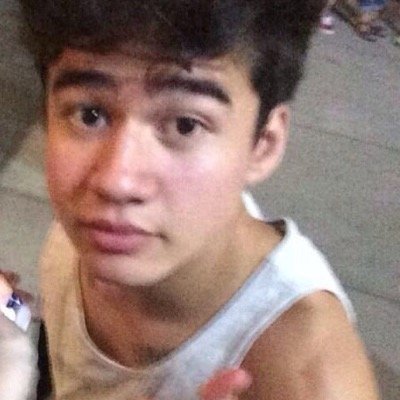 hsnsjabs's profile picture. please dont follow this account follow @photocallic and rt this link thanks ily