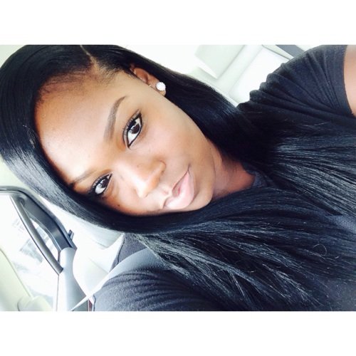 High Heels, Higher Standards
UF Alumna
Instagram: @iamtye_