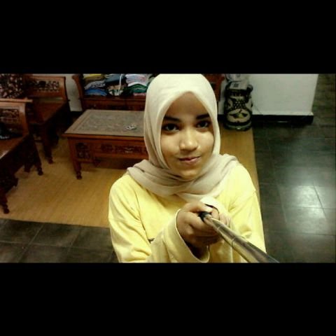 Ig : snadhiraa