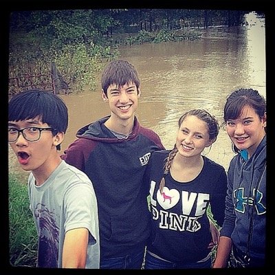 AwkwardStrider's profile picture. Follow for Follow? 15 years young. Youtube and Anime, that's pretty much it ;) Insta: awkwardstrider .New to twitter, Loves ya!