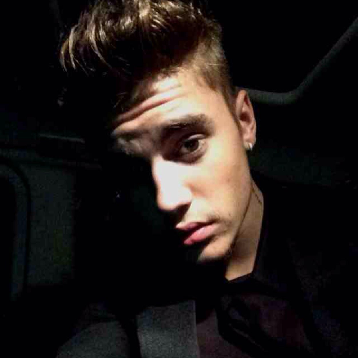 Aahjklber's profile picture. Ra ta ta | swag bitch