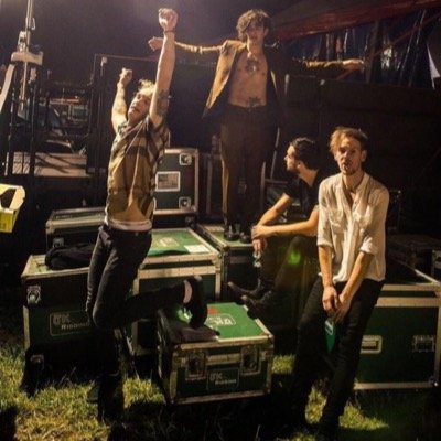 the1975wisco's profile picture. When the smoke is in your eyes you look so alive