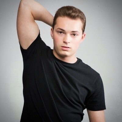 GO FOLLOW @GETOUTMELANE BECAUSE HE IS A FANBOY AND HAS AMAZING TWEETS
