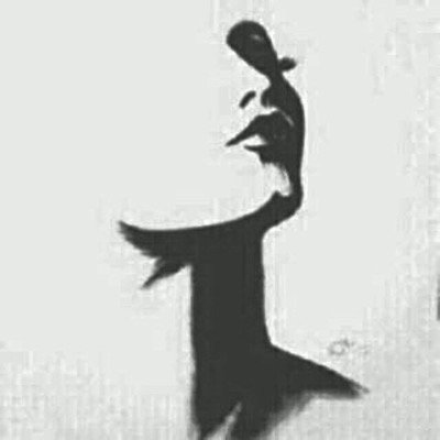 دعوتُ في غسق الدُجى،ان تكون ليّ وإلا فَلا!