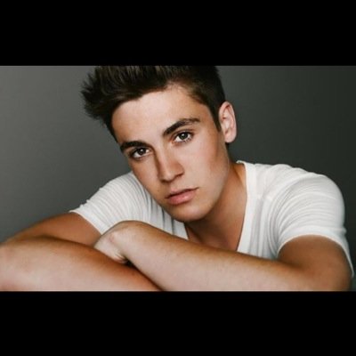 Im Emily and @sammywilk is bae. MAMA WILK FOLLOWS
