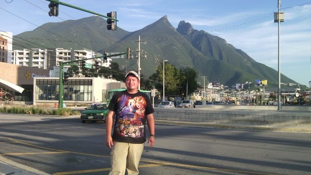 MertinezOli's profile picture. 