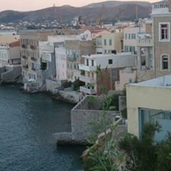 anthifanti's profile picture. 