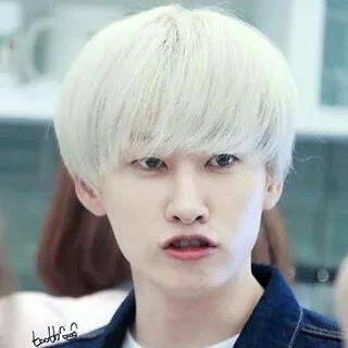 สวัสดีครับ ผมอึนฮยอก มาคุยกันกับผมสิครับมาคุยกันเยอะๆ ฟอลแบคบอท