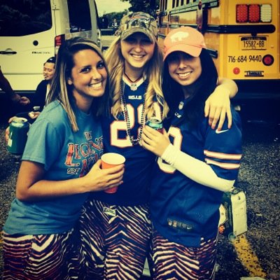 katiepuntoriero's profile picture. There are far, far better things ahead than any we leave behind :)