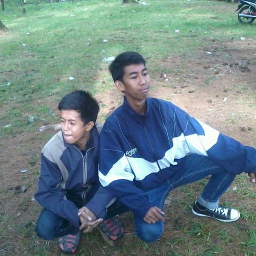 islam di dadaku.