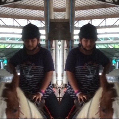 phuttita2000's profile picture. 