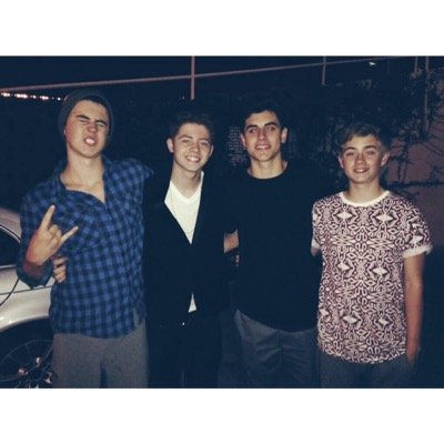 fuckwithnick's profile picture. saved @SmokinCoats x