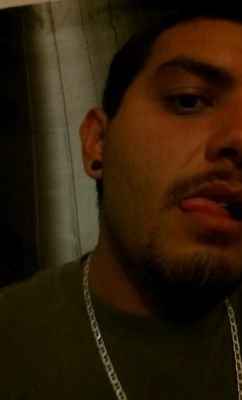 henrysoldrock's profile picture. fuck who needs a bio just remember I'm that nigga! whoop!