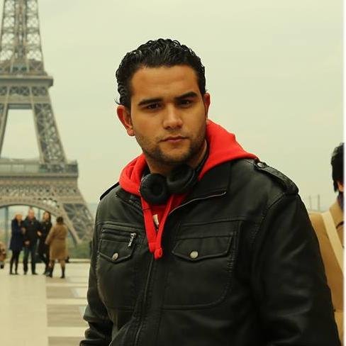 (Mehdi Mahjoub) Un développeur web, mobile & Disk jockey (DjMahdouch Page Facebook: https://t.co/UFEiR2FeDz…