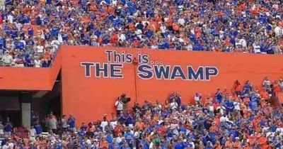 (ret) army wife, Florida Gator Fan ,S/L Cardinals fan and Colts~ 3 adult kids 9grandkids~11greats ~from Indiana  ~lived in Florida since1959. Now Phenix City Al