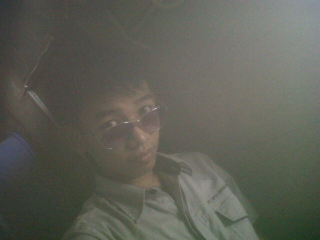 Ntuzzsaputra's profile picture. 