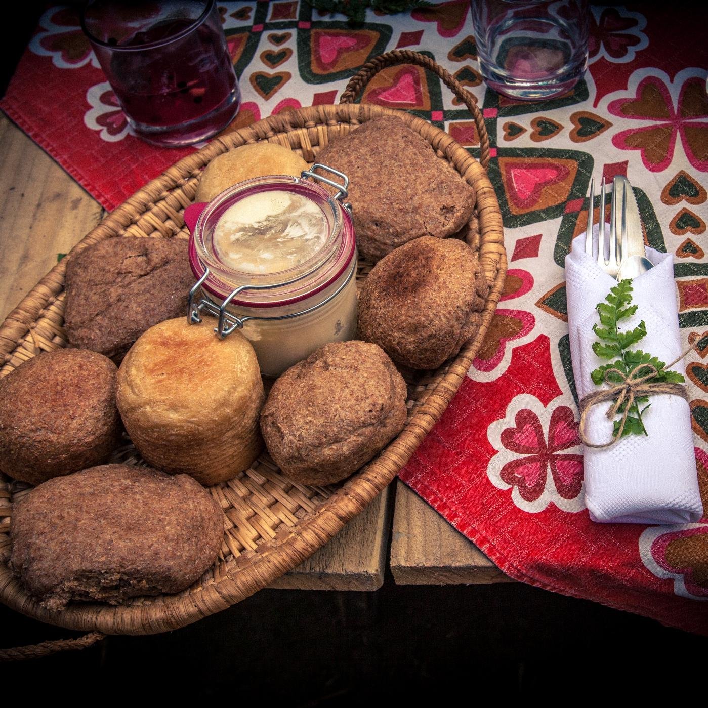 duckerholt's profile picture. Outdoor dining, cooked on open fires in our private Woodland.