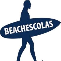 Camps windsurf en Inglés.Cursos y alquileres de surf, windsurf, kitesurf, paddlesurf y catamarán.Alquiler de piraguas y bicicletas.Albergue de material.