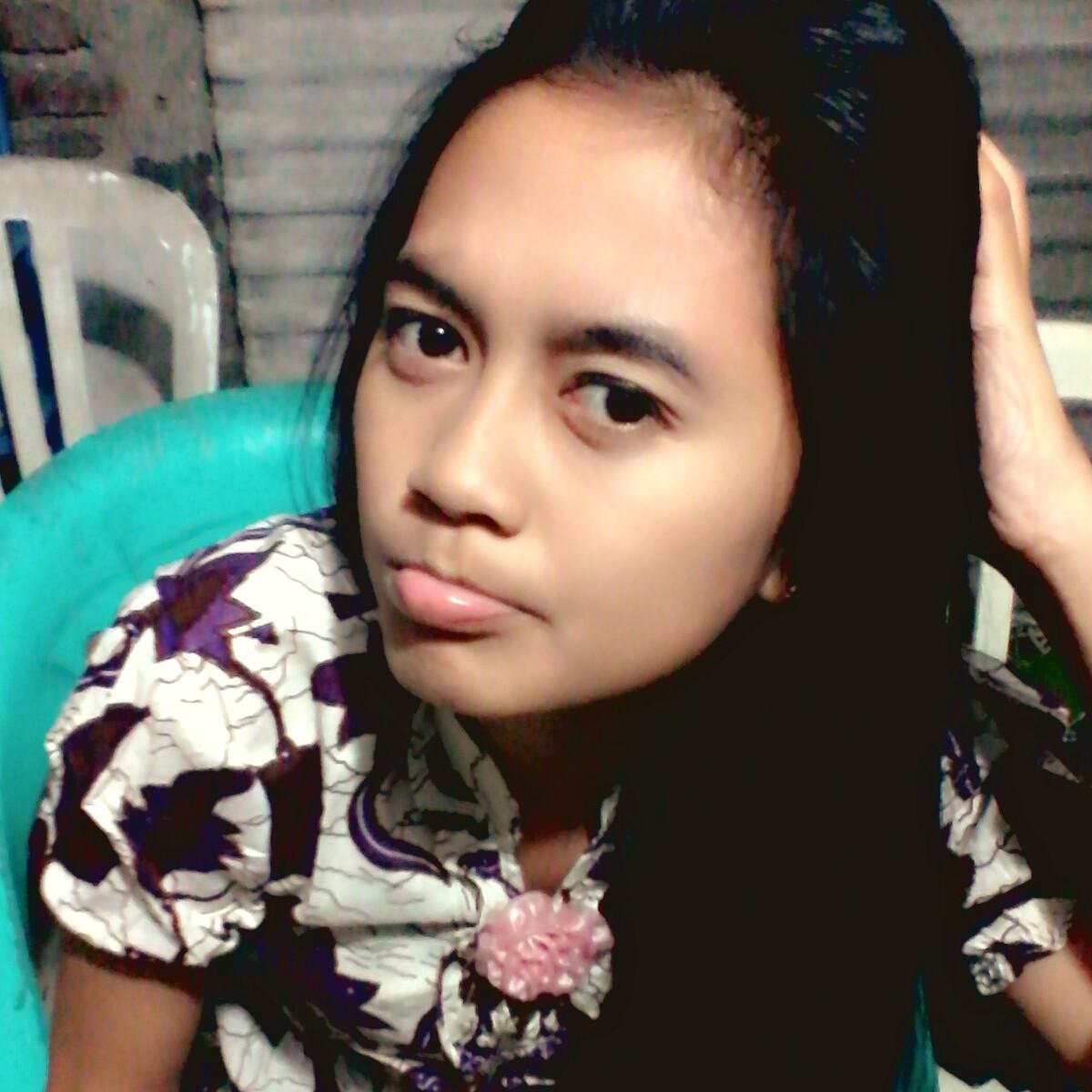 chendy_agviola's profile picture. Semarang 10101998