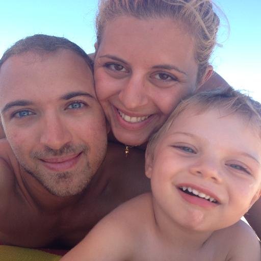 Proud father of a 2,5 year old son and a 9 month lovely golden retriever, iproducts & tech fan and beginner photographer