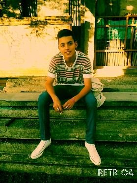 Me llamo lautaro, el amor de mi vida es River Plate, me dicen Ponte y amo ser solterooo JAJAJA
