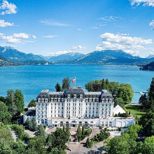 L'Impérial Palace (Hôtel**** - Restaurants - Casino - Centre de Congrès) vous propose un service de qualité au bord du lac d'Annecy. +33 (0)4 50 09 30 00
