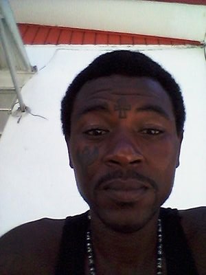 HakamAsar's profile picture. I'm the man 2 c on the conversation tip.try it.