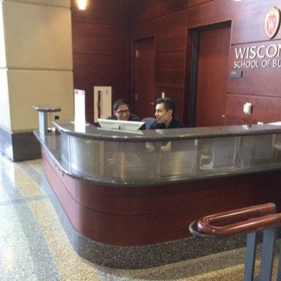 The Information Desk at Grainger Hall, home of @UWBusiness. Tweet us with questions or concerns about the building. Our job is to keep you all updated!