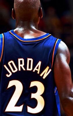 Limits, like fear, is often an illusion.            Michael Jeffrey Jordan {17-2-1963}   《XXIII》