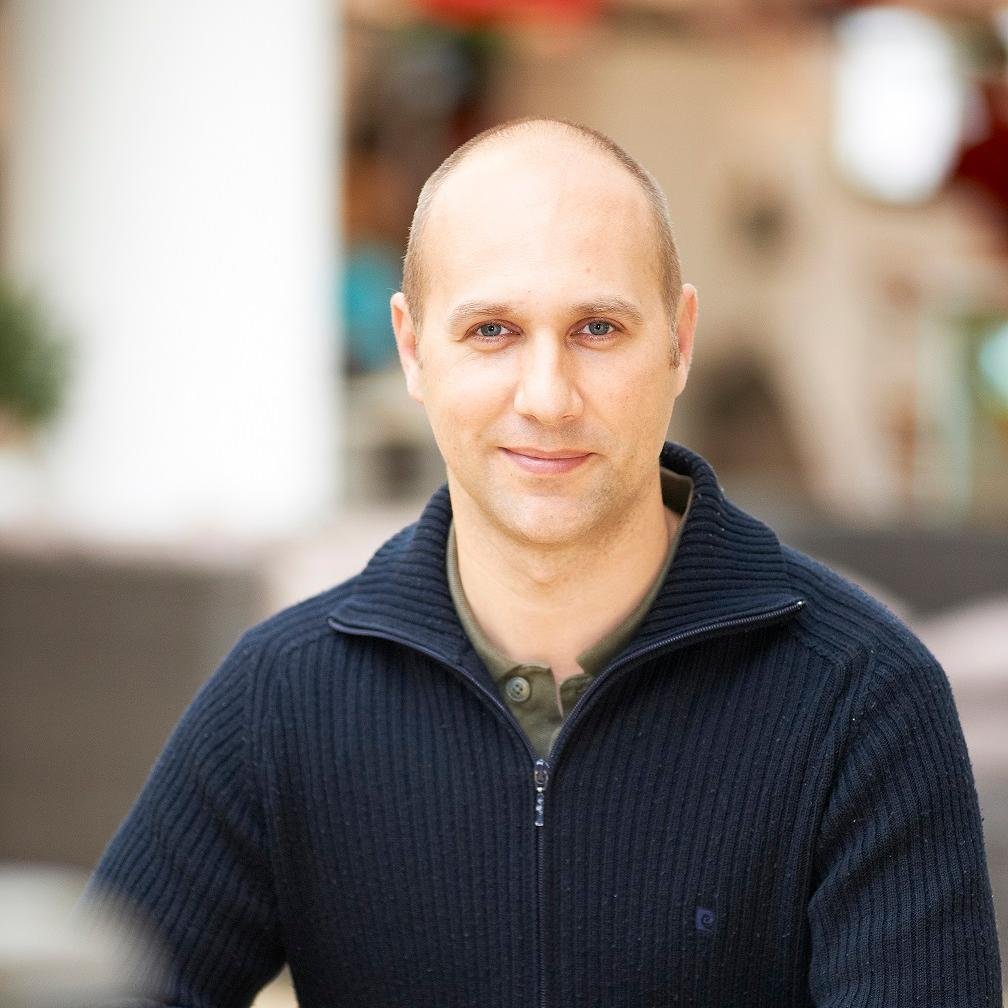MD for WP Engine, leading WordPress digital platform. B2B Marketeer and Start-up Mentor.