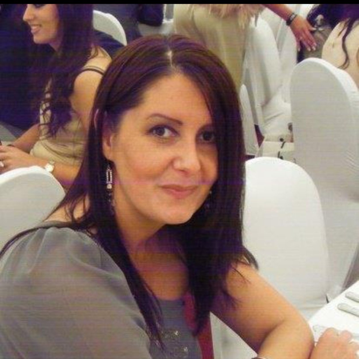 Mum of one teenage daughter, part time bookkeeper, VHL fighter & crazy about cats!