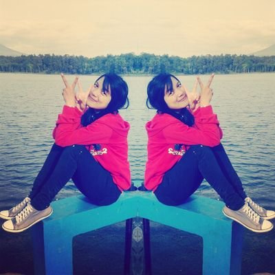 DloviIndah's profile picture. ig: dlovi.indah path : indah wahyuni