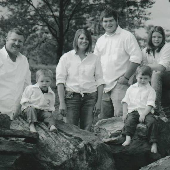 applestosh's profile picture. Legal Assistant with Department of Public Advocacy. Aspiring Author. Mother to 4 amazing children. & Wifey to one great guy let me tell you.