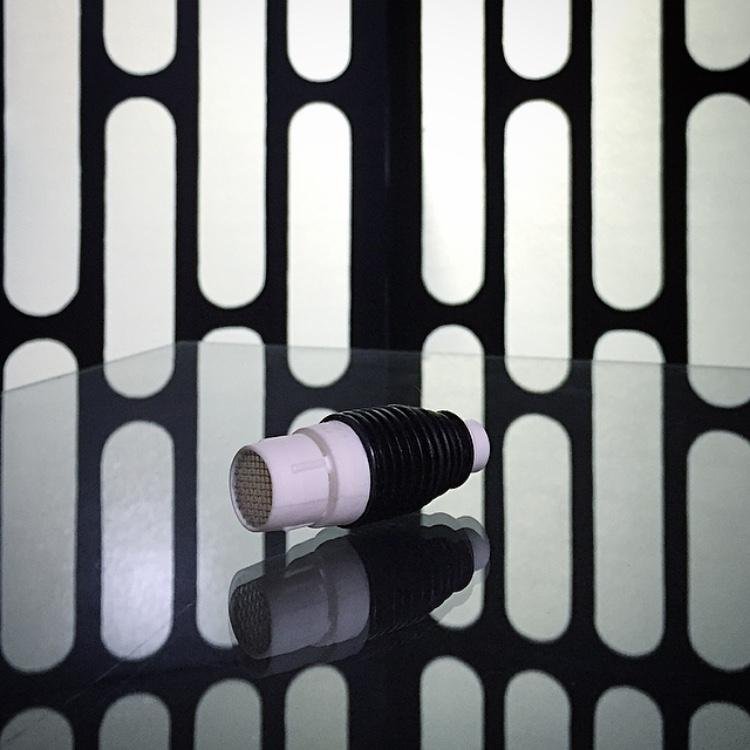 Your source for Star Wars entertainment, news, interviews, and more.  comlink@thecomlink.com