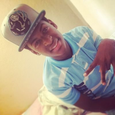 - -Objetivo de hoy: ser mejor  persona que ayer.*,* I LOVE CHIRS BROWN *,*