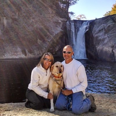 the_debbiedavis's profile picture. 