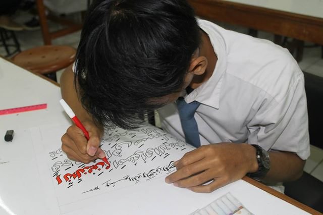 Tak ada di hati ini selain engkau:')