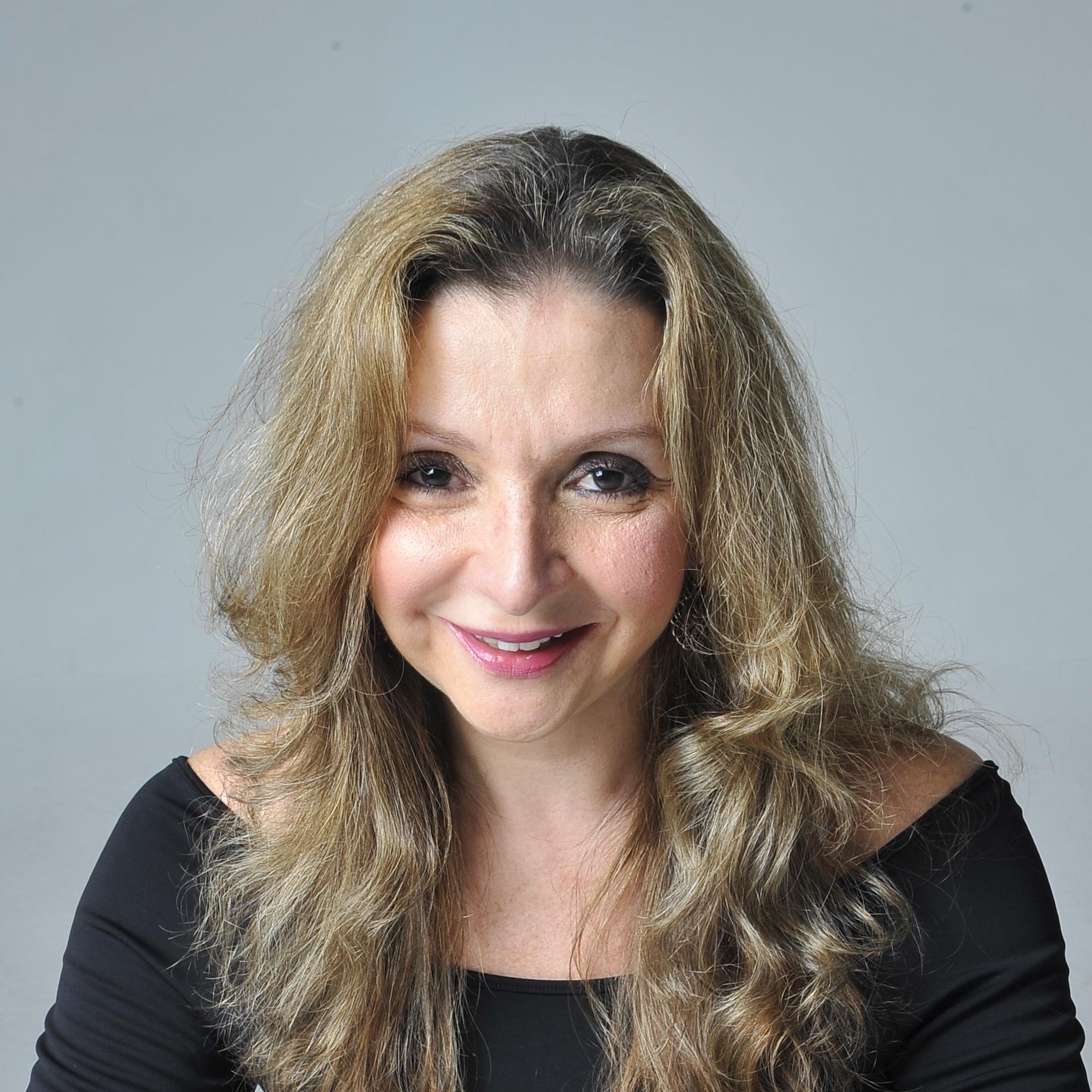 advogada, empresária, escritora. Em defesa da vida