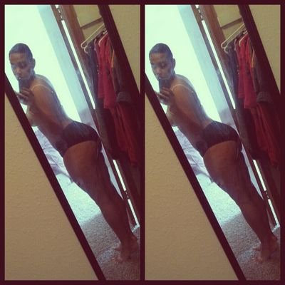 Mixed ! Bisexual . #PRETTYGANG . Scorpio Nov 11 . SuWu . Kik : YellaboneBARBIE_1 . IG : jasminemonroe_1 ✌
