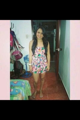 Hoy afirmo que soy libre para hacer todo lo que quiero ser. Tengo las cualidades, recursos, fortaleza y el valor para conquistar el mundo !  ‏